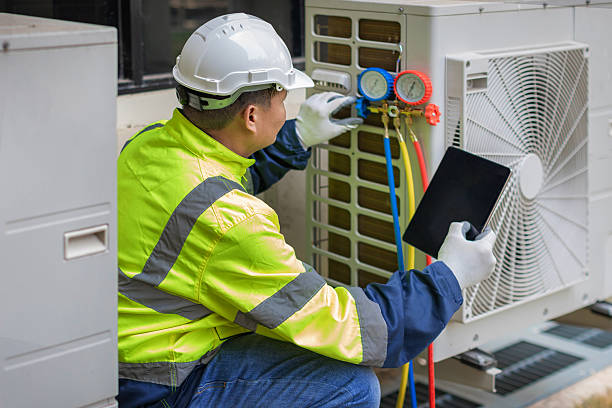 Professional Hvac technician working in Olney, MD